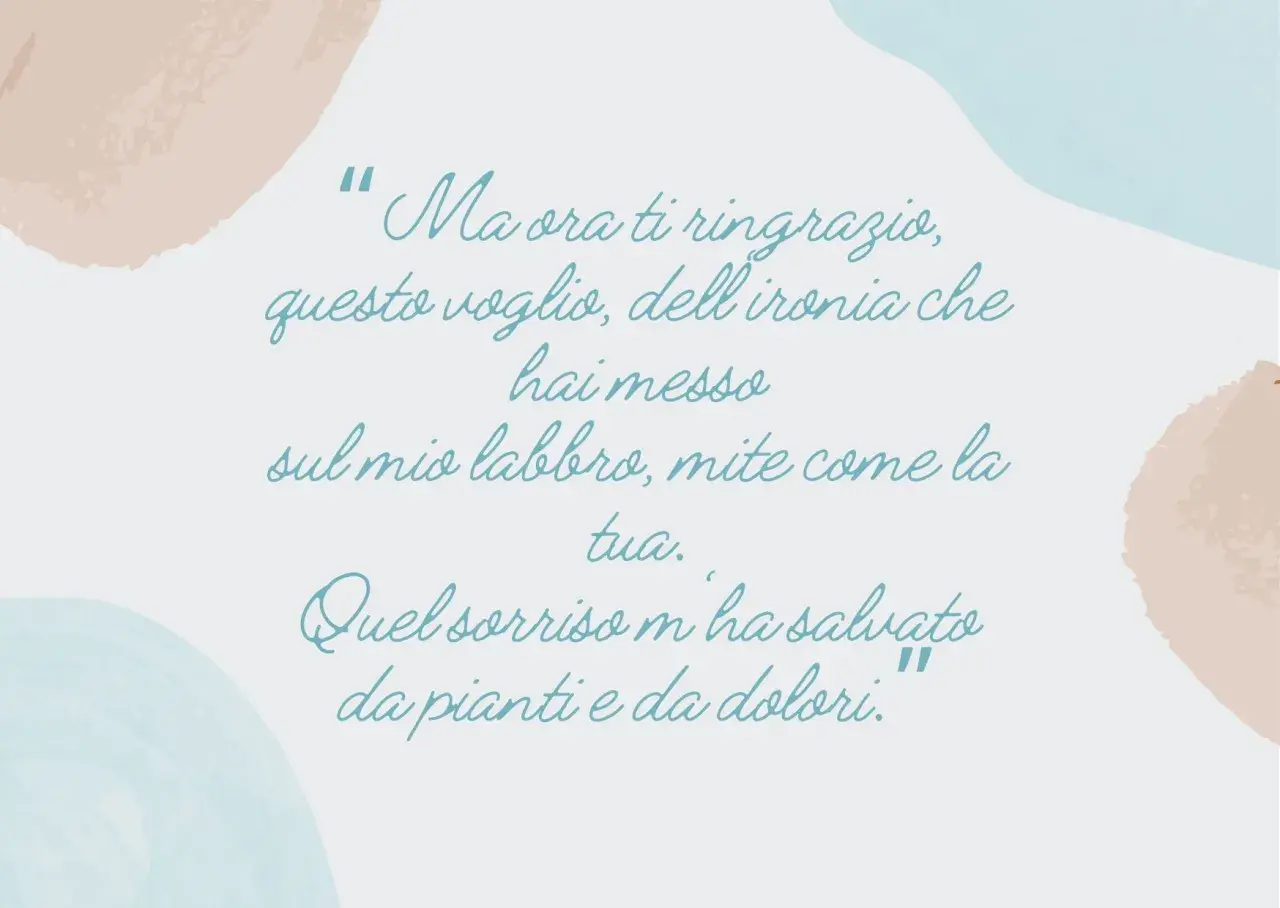 Auguri Festa della Mamma. Un dolce pensiero per la mamma, con un sorriso che salva da pianti e dolori.