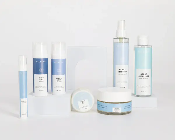 Una collezione di prodotti Ellethic per la cura del viso, tra cui siero, crema, tonico, acqua micellare e unguenti. Ottimi consigli beauty per una pelle radiosa.